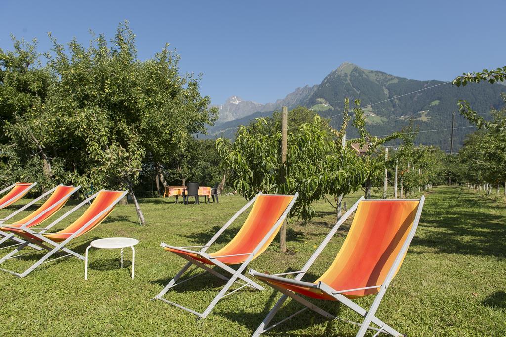 Pension Etschland Tirolo Luaran gambar